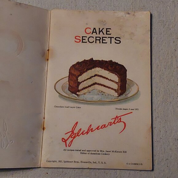 Vintage Cake Secrets cook books - Picture 4 of 5